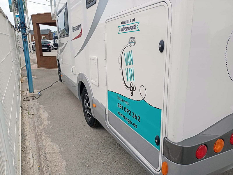 rotulación profesional de autocaravanas