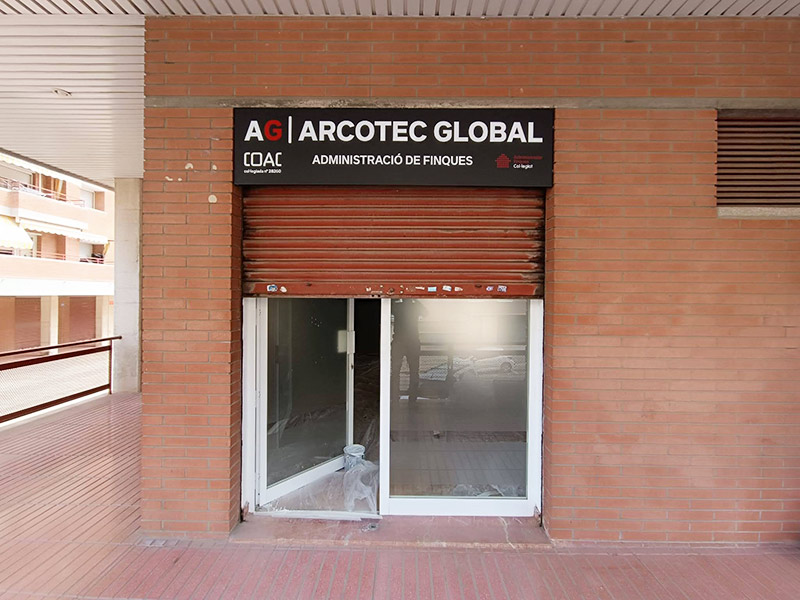 fabricación e instalación de rótulo