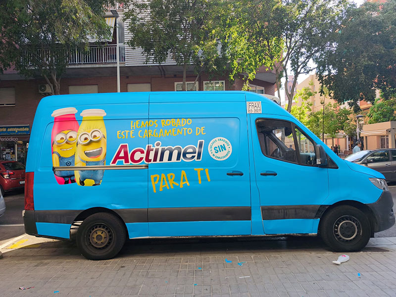 rotulación de furgoneta promocional para eventos y street marketing