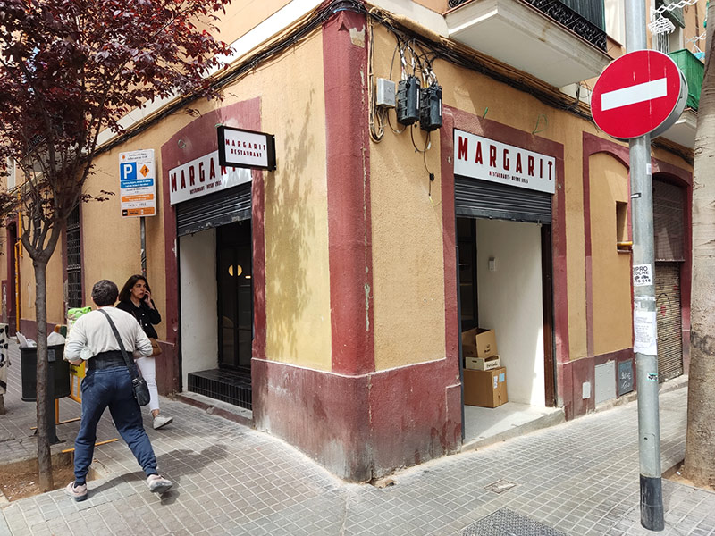 normativa para la instalación de rótulos en Barcelona y Madrid