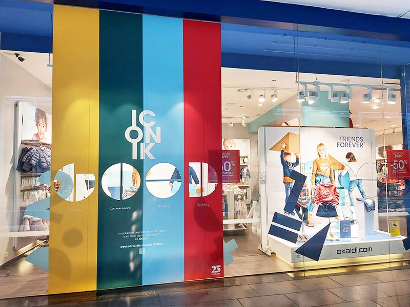 rotulación de escaparates en centro comercial Mataró